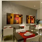 Residenza Borghese 住宿加早餐酒店 3*