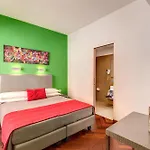 Residenza Borghese 住宿加早餐酒店 3*
