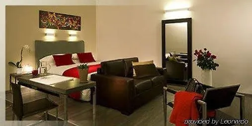 Bed & Breakfast Residenza Borghese 3*