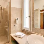 Residenza Borghese 3* 로마